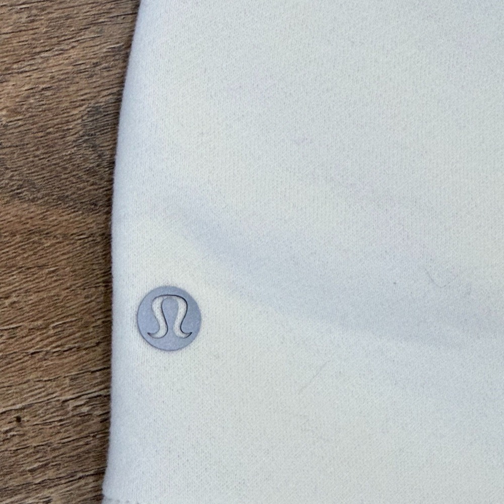 NWT Lululemon Steady State SuperLoft MR Short 3.5 Bone White XL LW7DWIS - Picture 3 of 9